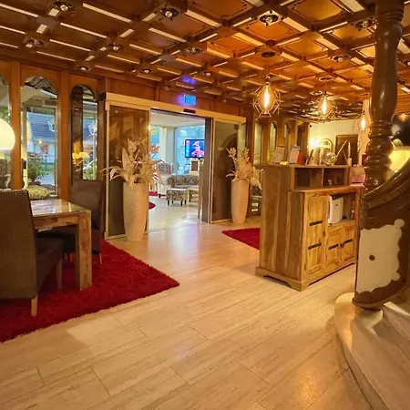 Am Park Hotel 4*