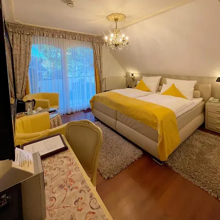 Am Park Hotel 4*